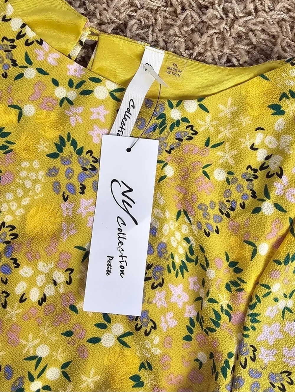 NWT NY Collection Dress Floral Yellow Knee Length Large Elastic Waist Bohemian - Picture 4 of 4